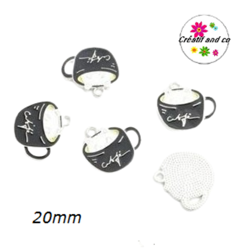 Breloque chat blanc dans tasse noire émail