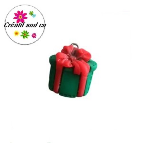 Breloque cadeau de noël résine