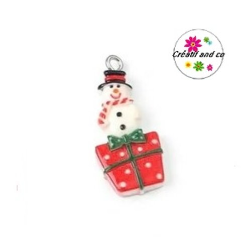 Breloque bonhomme de noël résine