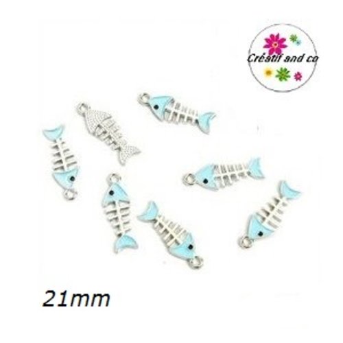 Breloque arête de poisson argentée/bleue émail