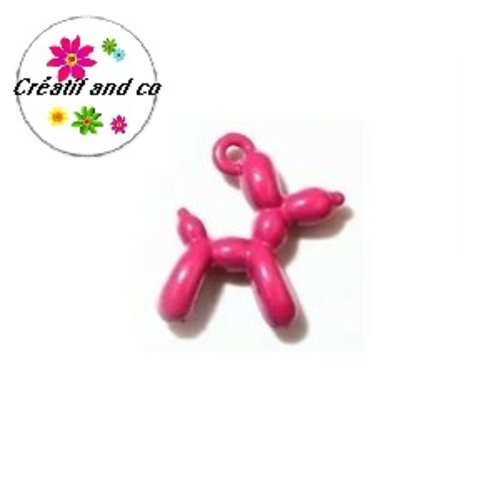 Breloque chien ballon 3d fuschia métal