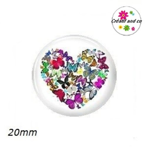 Cabochon papillons colorés dans coeur 20mm