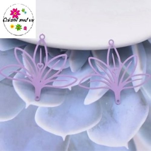 Breloque estampe connecteur fleur parme 37mm