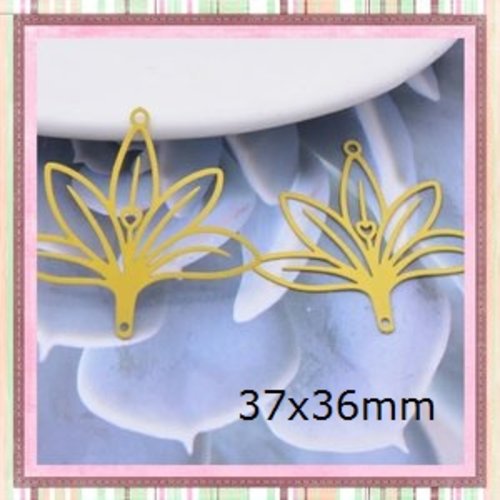 Breloque estampe connecteur fleur jaune 37mm