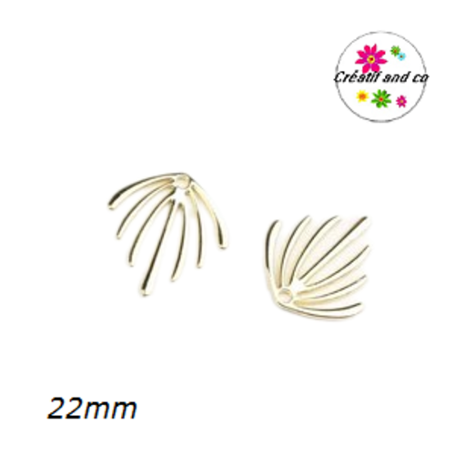 Breloque géométrique doré 22mm