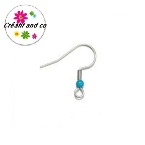 Boucle d'oreille hameçon perle bleue
