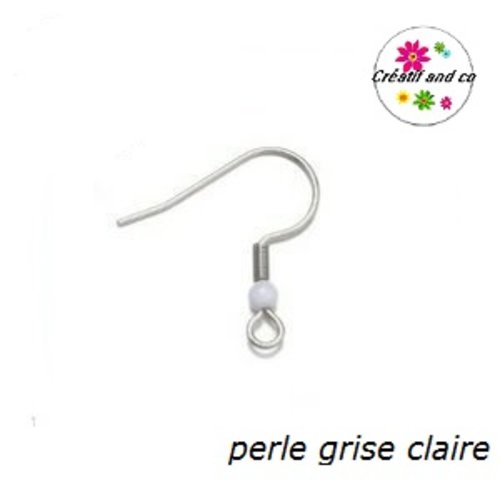 Boucle d'oreille hameçon perle grise claire