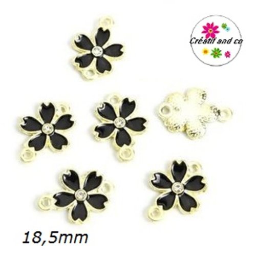 Connecteur fleur noire émail 18,5mm