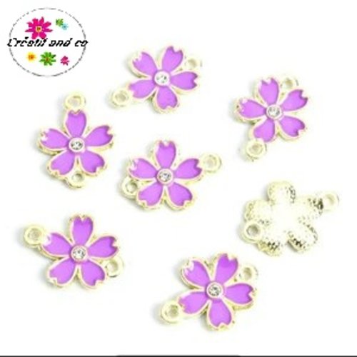 Connecteur fleur mauve émail 18,5mm
