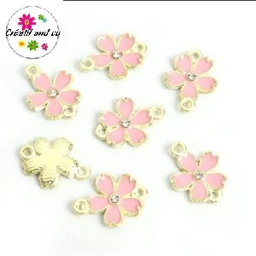 Connecteur fleur rose émail 18,5mm