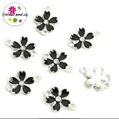 Connecteur fleur noire émail 18,5mm
