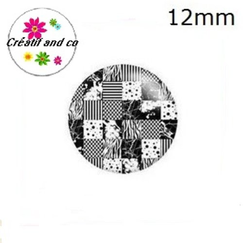X2 cabochons à motif noir et blanc 12mm