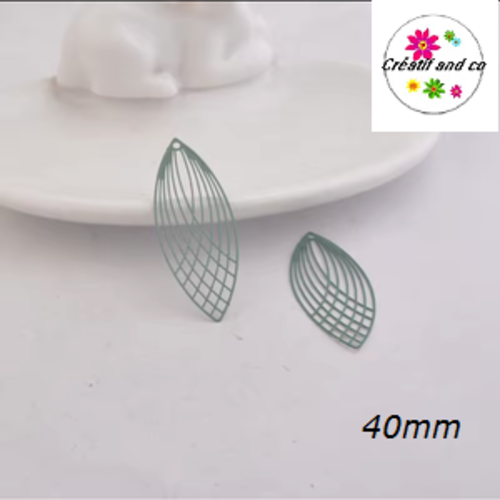 Breloque grande estampe ovale vert feuille 40mm