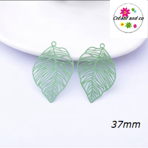Breloque estampe grande feuille verte 37mm