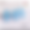 Breloque estampe feuille bleue turquoise  28mm