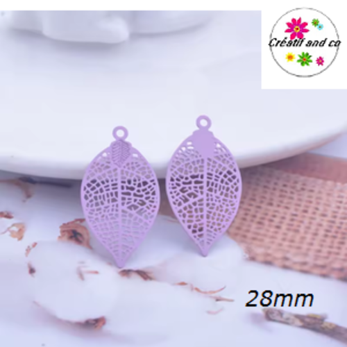 Breloque estampe feuille parme 28mm