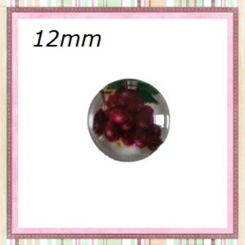 X2 cabochons motif raisin résine 12mm