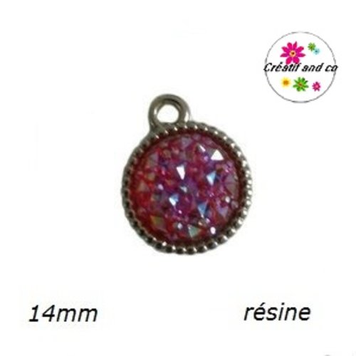Pendentif acrylique cabochon fuschia résine 14mm