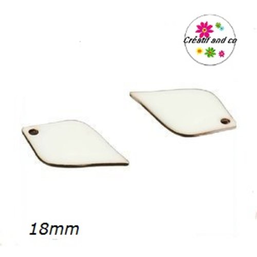 Pendentif éventail blanc émail 18mm