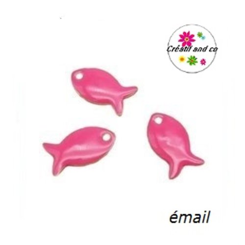 Breloque poisson fuschia émail 13mm