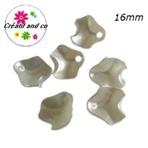 Breloque pétale de fleur nacrée acrylique 16mm