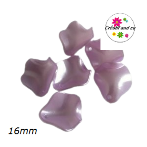 Breloque pétale de fleur nacrée rose acrylique 16mm