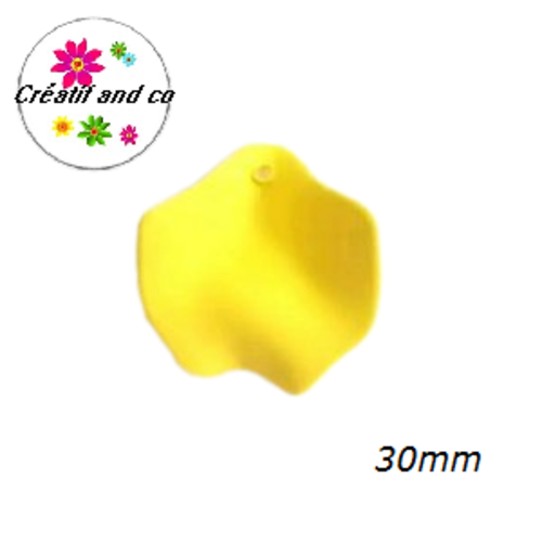 Breloque pétale de fleur de rose acrylique jaune 30mm