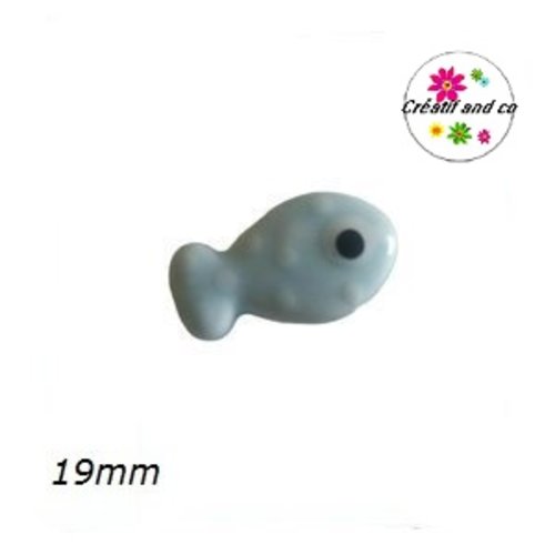 Perle poisson bleu clair  à pois céramique 19mm