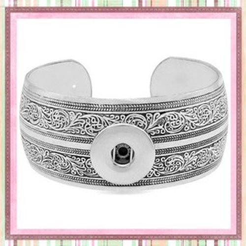 Bracelet manchette bouton pression