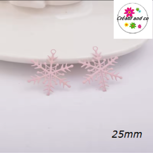 Breloque estampe flocon de neige rose  25mm