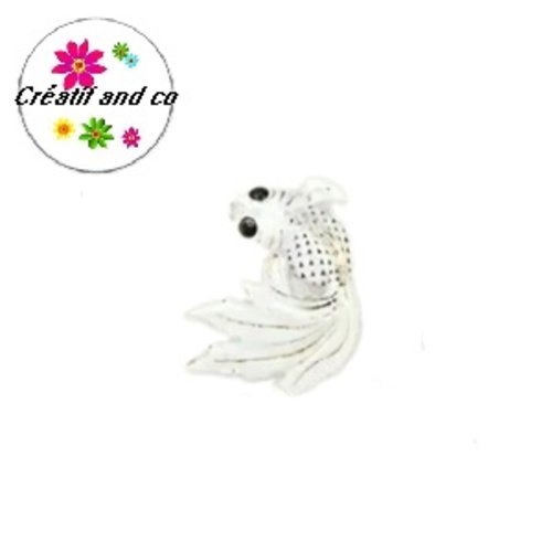 Breloque poisson koï blanc  31mm