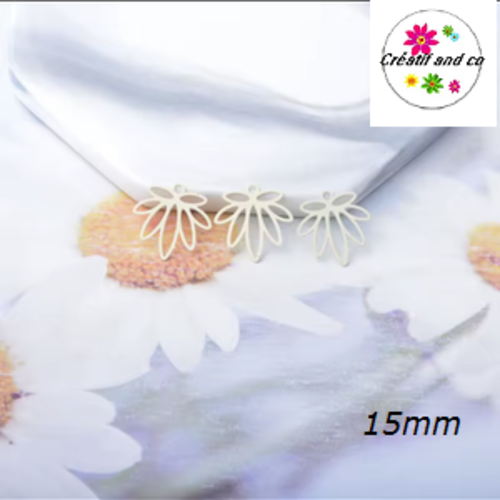 Breloque estampe évidée crème 15mm