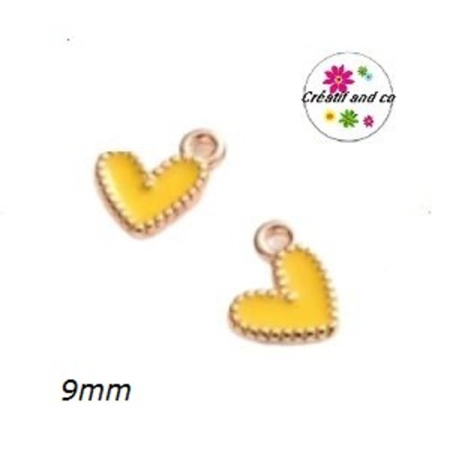 Breloque petit coeur jaune émail 9mm