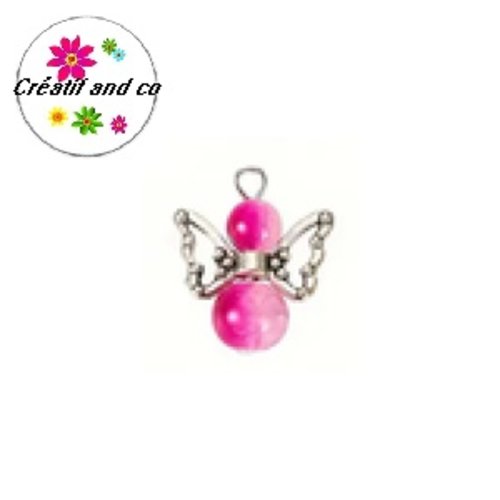 Breloque pendentif ange fuschia