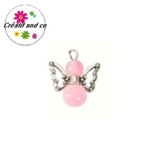 Breloque pendentif ange rose