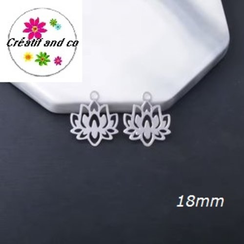 Breloque estampe fleur de nénuphar argent 18mm