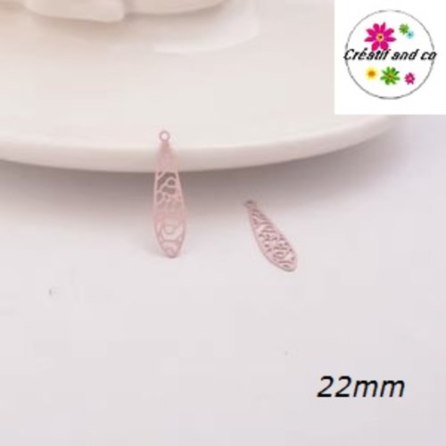 Breloque estampe tige rose 22mm