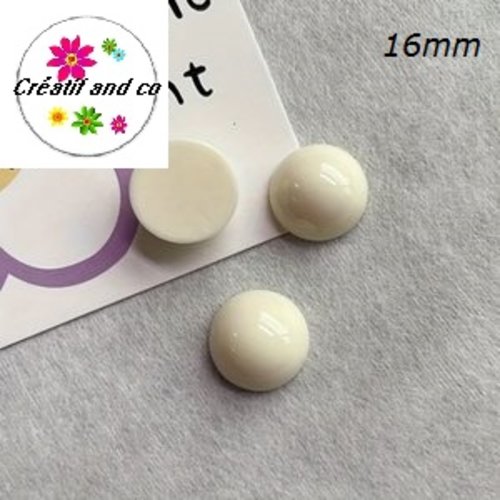 X2 cabochons beiges résine 16mm