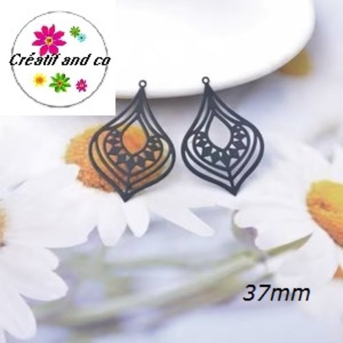 Breloque estampe pendante noire 37mm