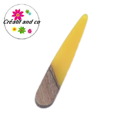Pendentif goutte bois et résine jaune 43mm