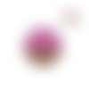 Pendentif rond bois et résine fuschia 30mm
