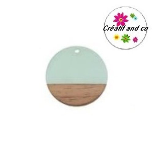 Pendentif rond bois et résine bleu très clair laiteux 30mm