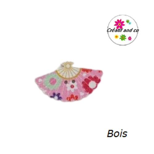 Bouton en bois vernis éventail fleuri 30mm