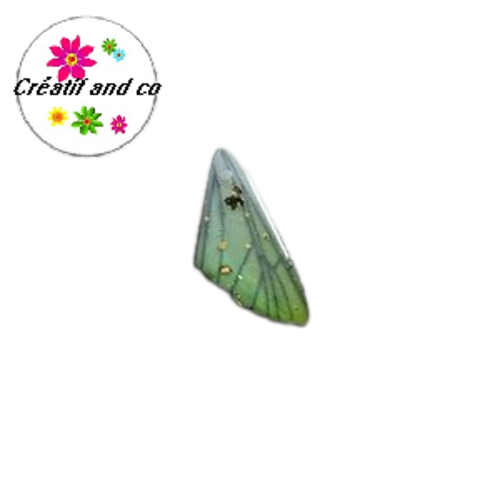 Breloque aile de papillon résine