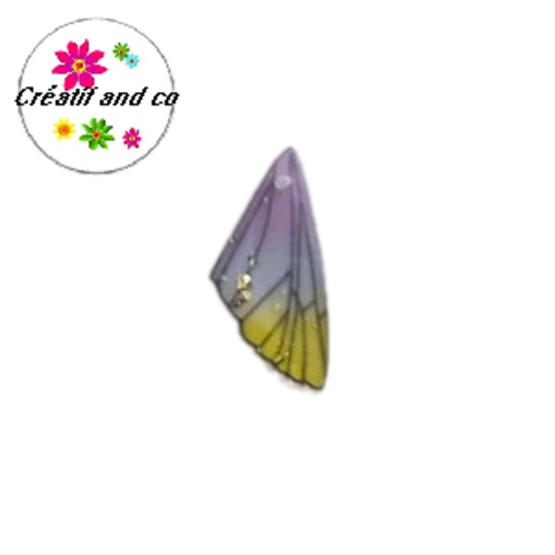 Breloque aile de papillon résine