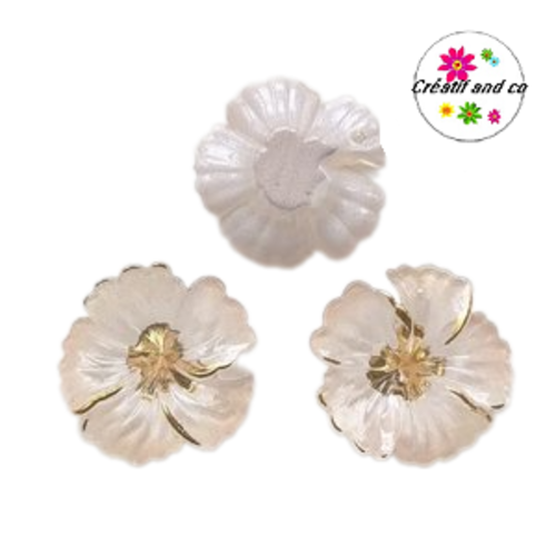 Breloque fleur beige 15mm