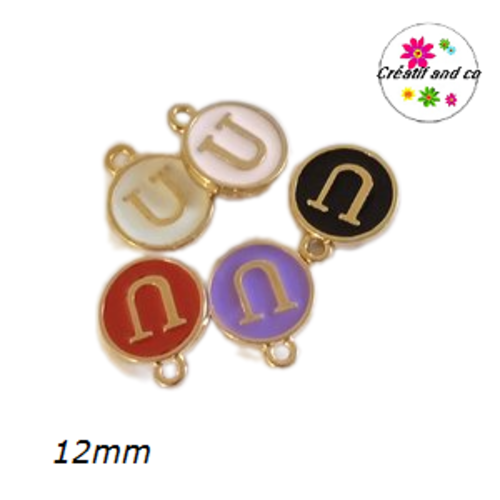 Breloque médaillon lettre alphabet u