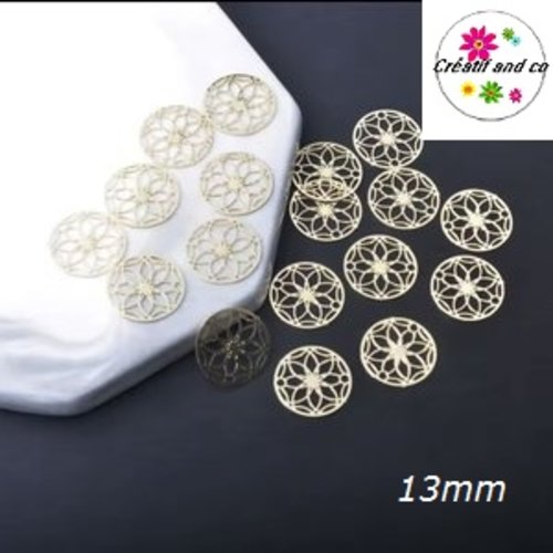 Connecteur estampe cercle motif fleur doré 13mm