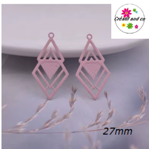 Breloque estampe triangle/losange rose  27mm