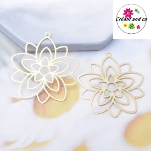 Breloque estampe fleur de vie dorée 33mm